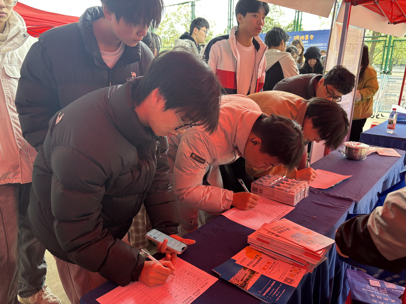 1773804365799092200.jpg 2. 与怀化国际陆港经开区联合举办以“青春筑梦陆港 才聚活力怀化”主题创新创业系列活动.jpg